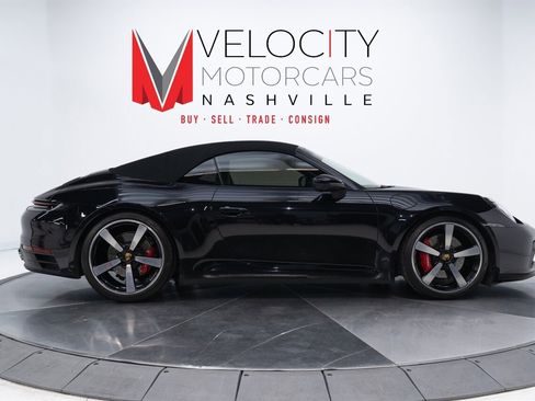 Used 2021 Porsche 911 Carrera 4S image 21