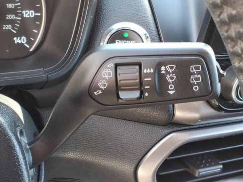 Certified 2019 Ford EcoSport SE image 24