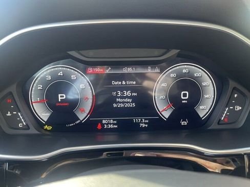 Used 2024 Audi Q3 2.0T Premium Plus w/ Premium Plus Package image 21