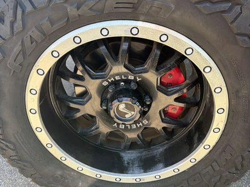 Used 2019 Ford F150 Lariat w/ Equipment Group 502A Luxury AWD/4WD image 8