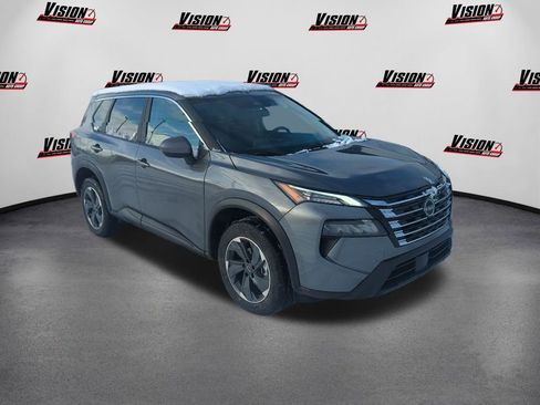 Certified 2025 Nissan Rogue SV image 3