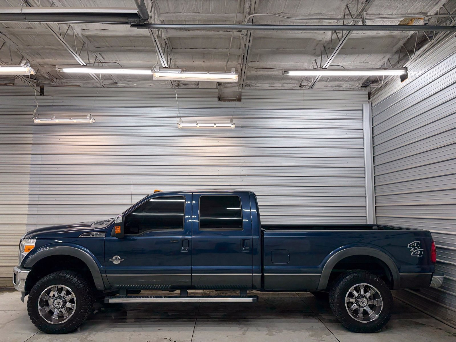 Used 2015 Ford F250 Lariat w/ Lariat Ultimate Package AWD/4WD image 10