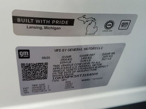 Used 2026 GMC Acadia AT4 w/ Luxury Package image 35