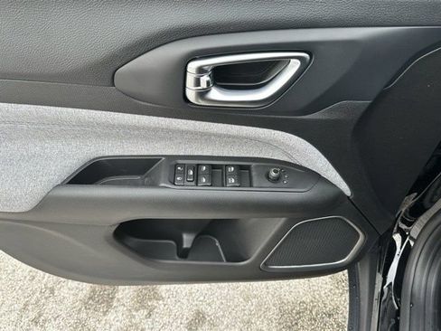 New 2026 Jeep Compass Latitude AWD/4WD image 20