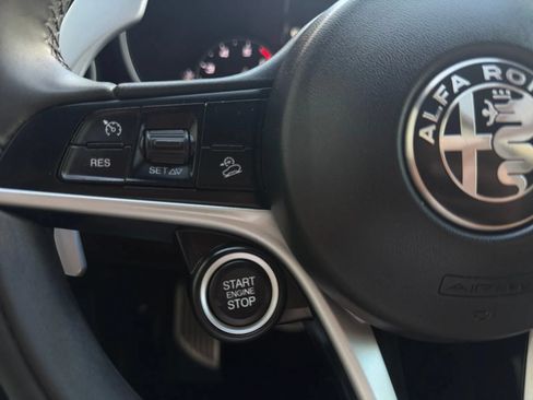 Used 2018 Alfa Romeo Stelvio Ti Sport AWD/4WD image 32