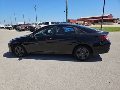 Used 2023 Hyundai Elantra SEL