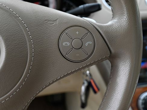 Used 2009 Mercedes-Benz SL 550 image 27