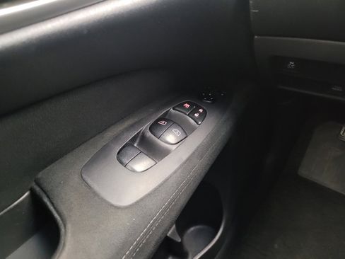 Used 2015 Nissan Pathfinder SV w/ Cargo Package image 27