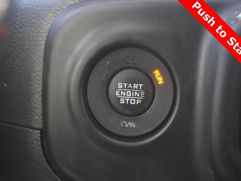 Used 2021 Jeep Gladiator Willys image 18