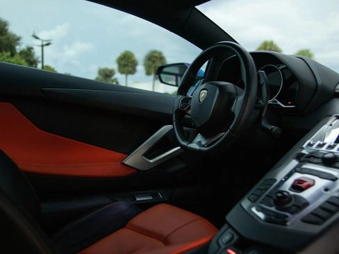 Used 2012 Lamborghini Aventador LP 700-4 AWD/4WD image 45