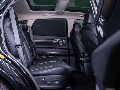 Used 2024 Genesis GV80 3.5T w/ Prestige Package image 12