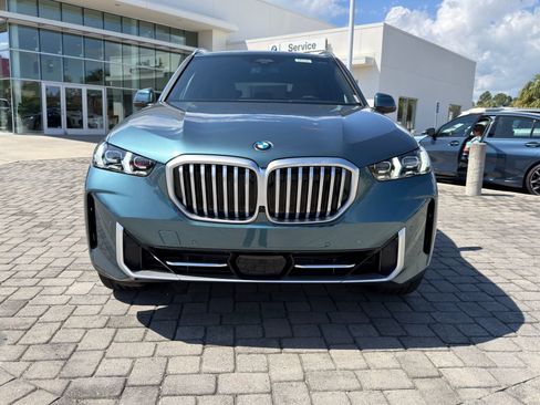 New 2026 BMW X5 xDrive40i w/ Climate Comfort Package image 7