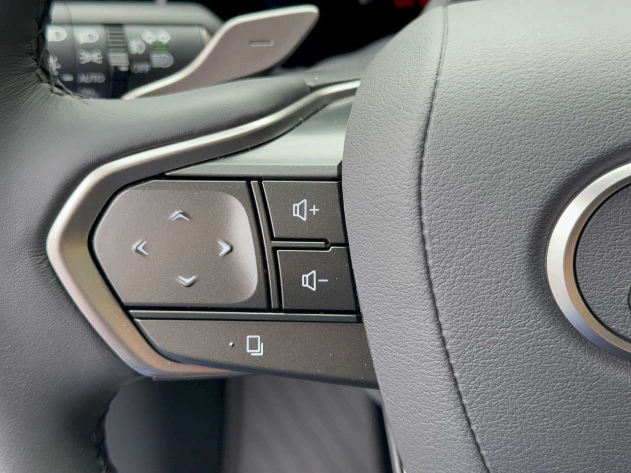 New 2026 Lexus RX 350 AWD image 18
