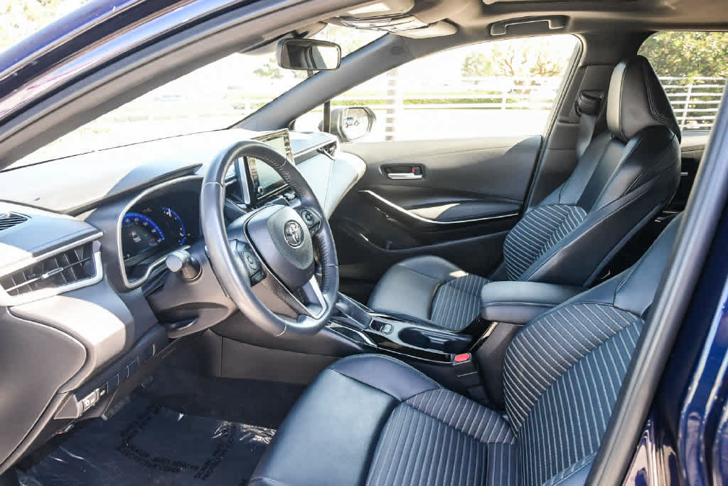 Used 2020 Toyota Corolla XSE FWD image 17