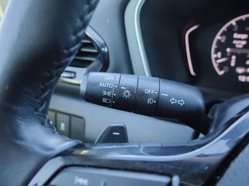 Used 2023 Honda Pilot EX-L image 18