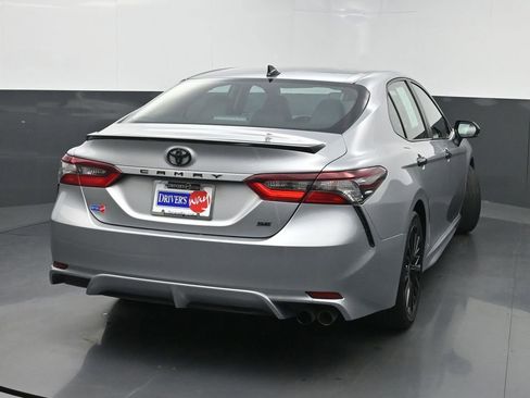 Used 2022 Toyota Camry SE FWD image 40
