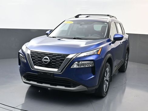 Used 2022 Nissan Rogue SV w/ SV Premium Package AWD/4WD image 7