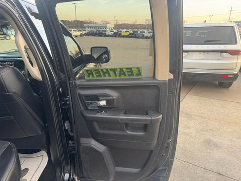 Used 2015 RAM 1500 Sport w/ Black Ram 1500 Sport Group AWD/4WD image 15