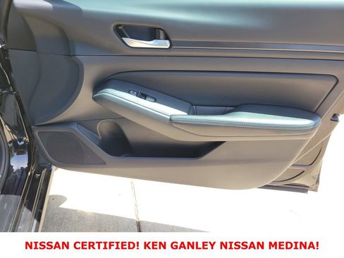 Certified 2025 Nissan Altima 2.5 SV FWD image 50