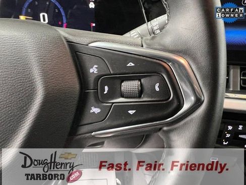 Used 2025 Chevrolet Trax LT w/ LT Convenience Package image 49