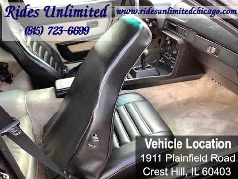 Used 1988 Porsche 924 S image 16