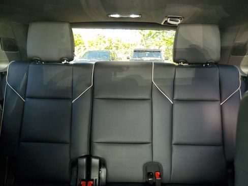 Used 2025 Cadillac Escalade Sport AWD/4WD image 11