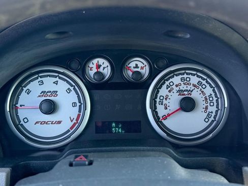 Used 2010 Ford Focus SE image 18