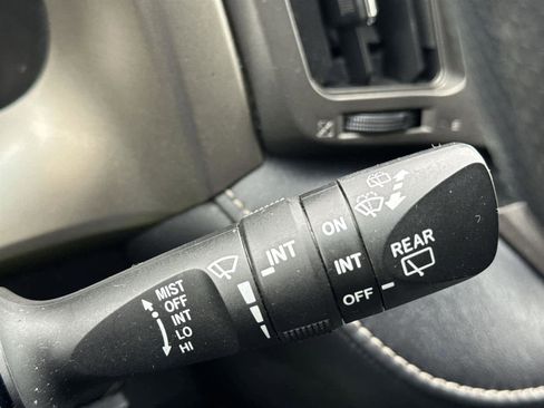 Used 2014 Toyota RAV4 XLE image 27