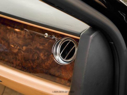 Used 2014 Rolls-Royce Ghost image 81