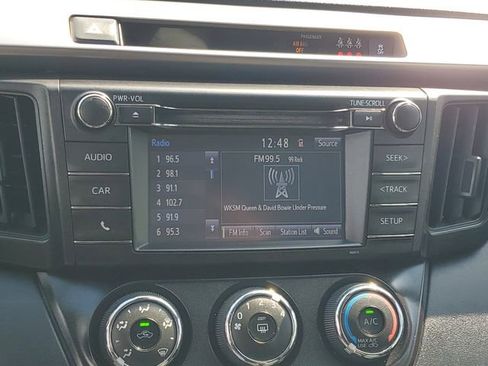 Used 2018 Toyota RAV4 LE image 23