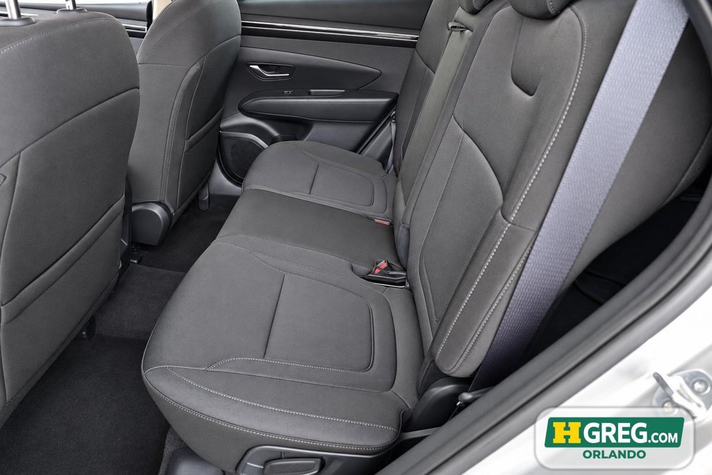 Used 2022 Hyundai Tucson SE w/ Cargo Package FWD image 12