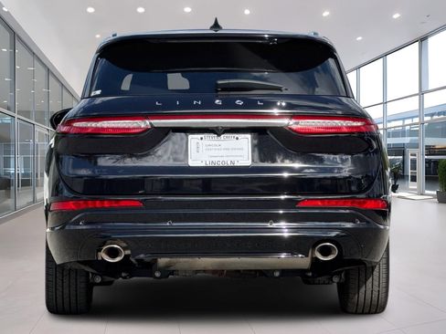 Used 2025 Lincoln Corsair Grand Touring w/ Equipment Group 302A image 5