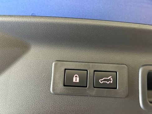 Used 2026 Subaru Forester Premium AWD/4WD image 30