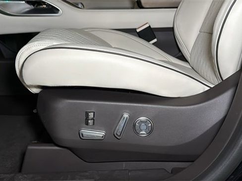 New 2026 Lincoln Nautilus Black Label image 22