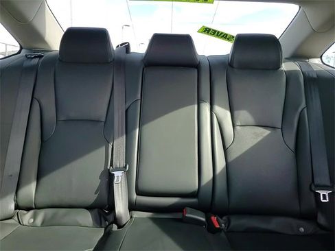 Used 2023 Honda Accord Touring image 21