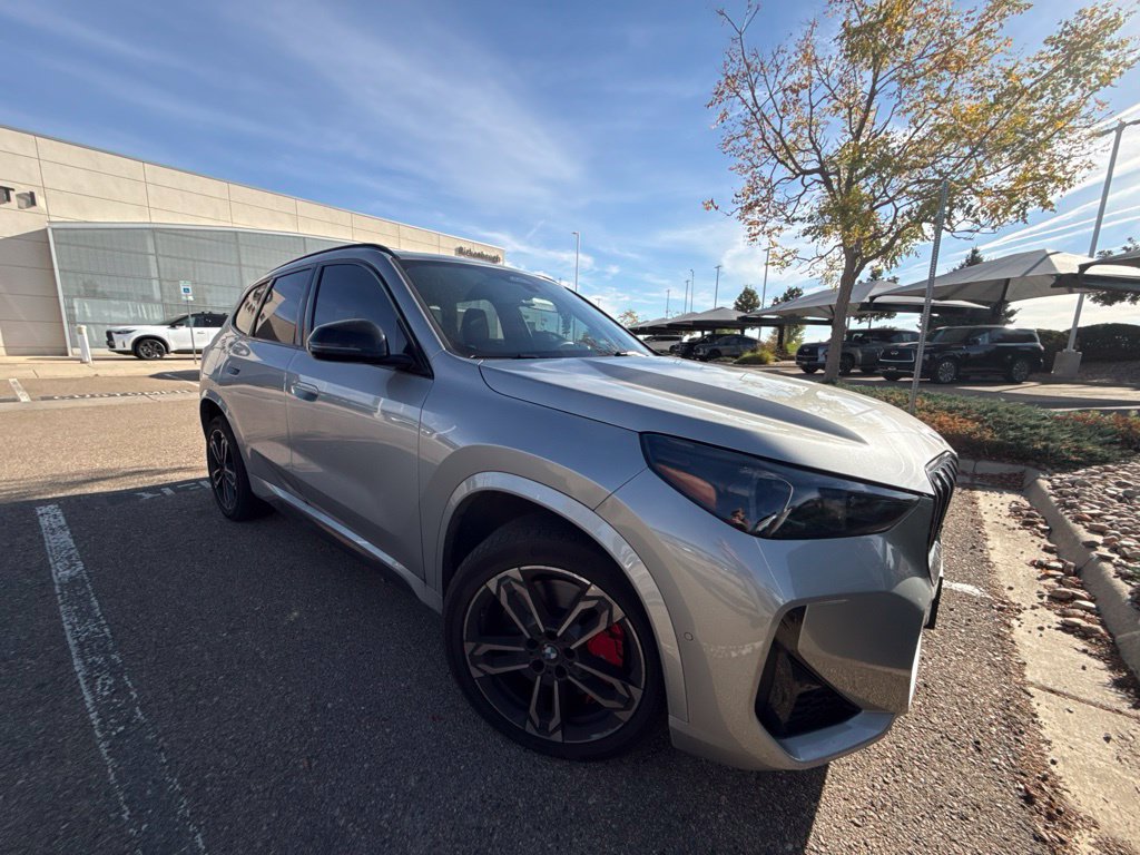 Used 2025 BMW X1 xDrive28i w/ Premium Package AWD/4WD image 4