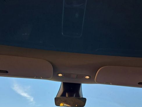 Used 2024 Tesla Model Y Long Range image 8