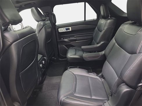 Used 2020 Ford Explorer ST w/ ST Street Pack image 13