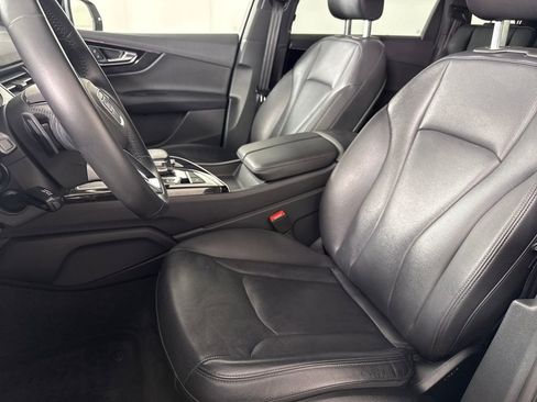 Used 2018 Audi Q7 3.0T Prestige image 10