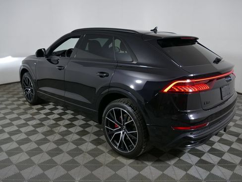Used 2021 Audi Q8 Premium Plus w/ Premium Plus Package AWD/4WD image 5