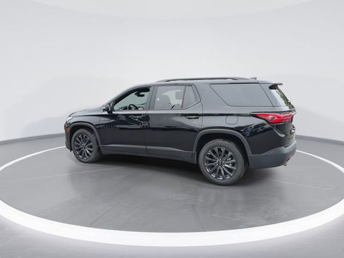 Used 2023 Chevrolet Traverse RS FWD image 5