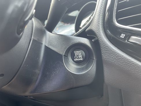 Used 2021 Jeep Compass Limited image 22