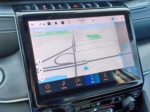 Used 2023 Jeep Grand Cherokee Limited w/ Trailer Tow Prep Group (B) image 28