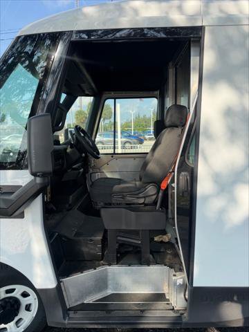 Used 2024 Chevrolet Brightdrop 600 w/ Commercial Equipment Package AWD/4WD image 13