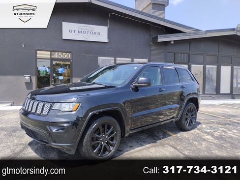 Used 2018 Jeep Grand Cherokee Altitude AWD/4WD image 1