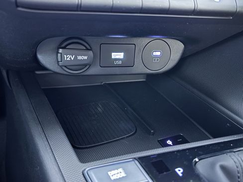 New 2026 Hyundai Elantra Limited image 23