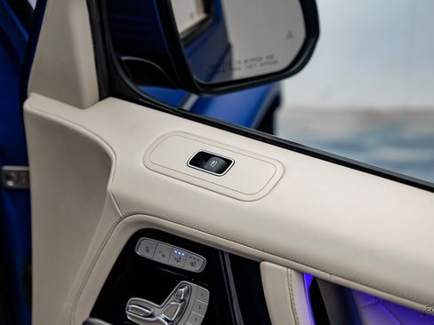 Used 2020 Mercedes-Benz G 550 image 90