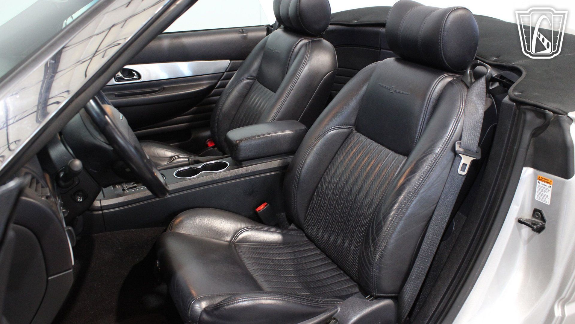 Used 2004 Ford Thunderbird RWD image 38