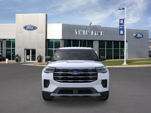 New 2026 Ford Explorer Active AWD/4WD image 6