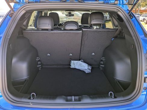 New 2026 Jeep Compass Latitude image 11